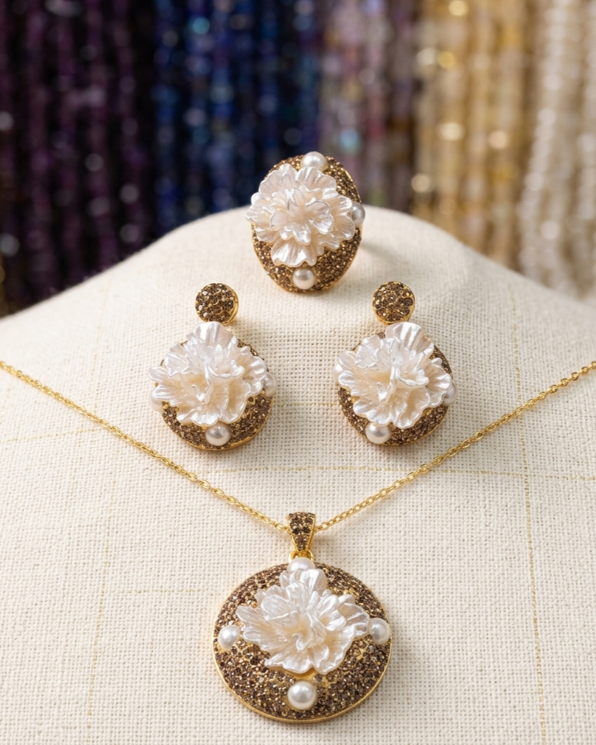 Gold Plated Natural Stones 3Pcs Set (Necklace , Earrings And Ring)