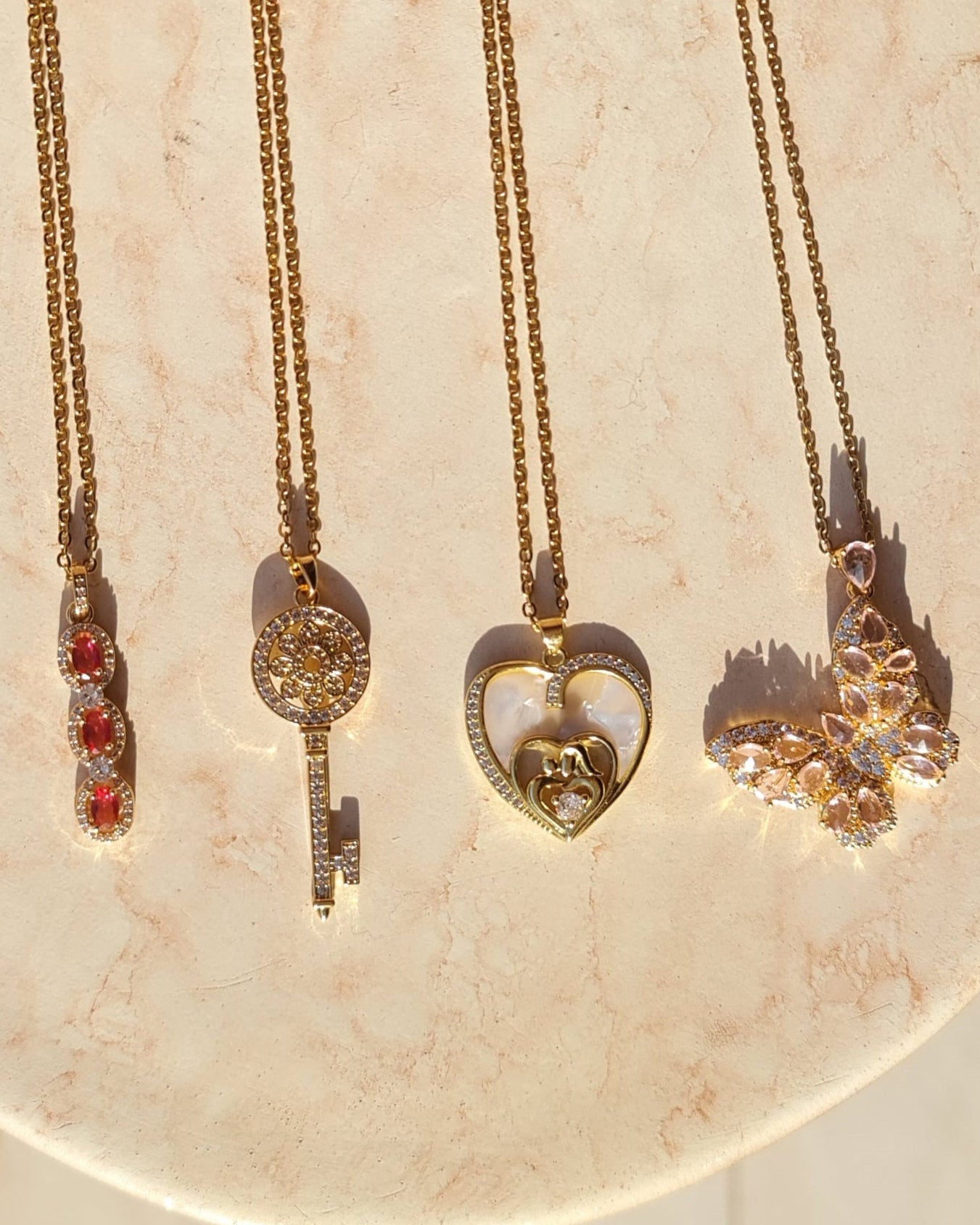 Stainless Steel Chains With Zircon Pendants