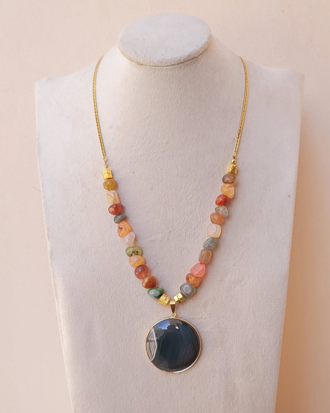 Agate Necklace With Natural Stone Pendant