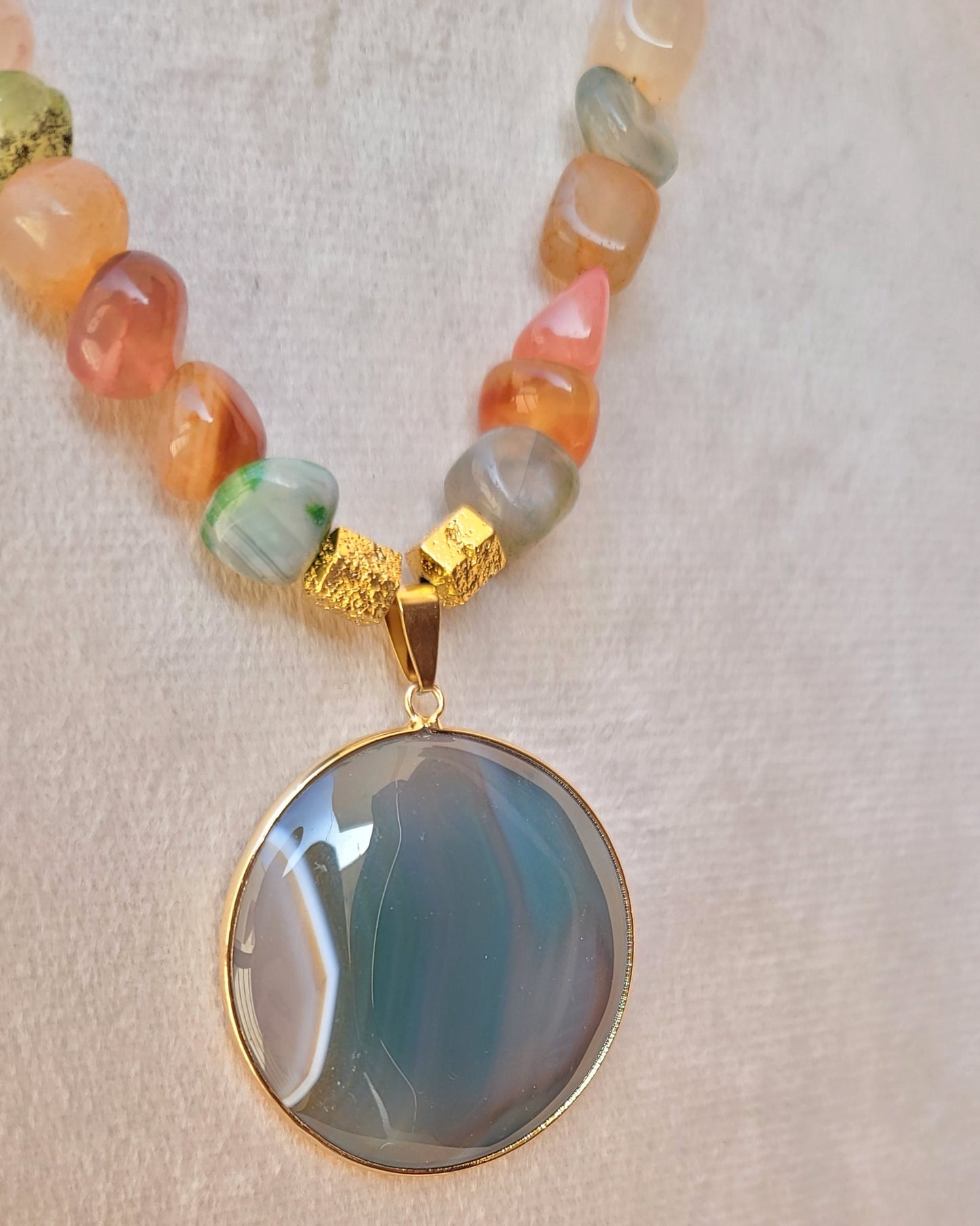 Agate Necklace With Natural Stone Pendant