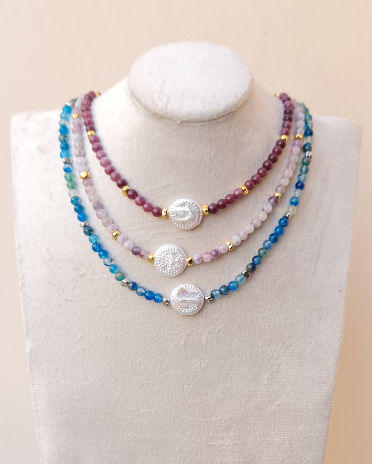 Agate Necklace With Fresh Water Pearls