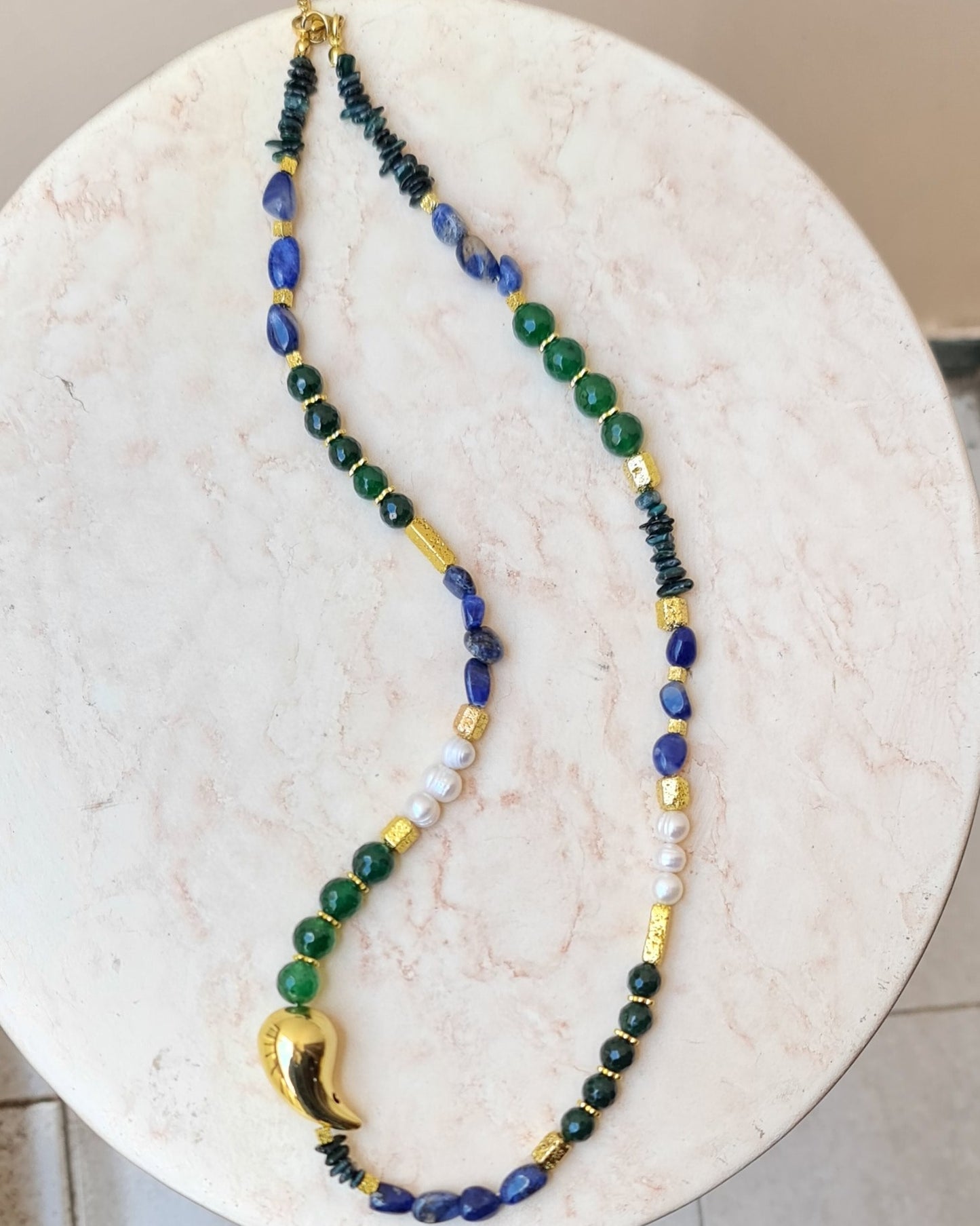 Agate Necklace With Fresh Water Pearls