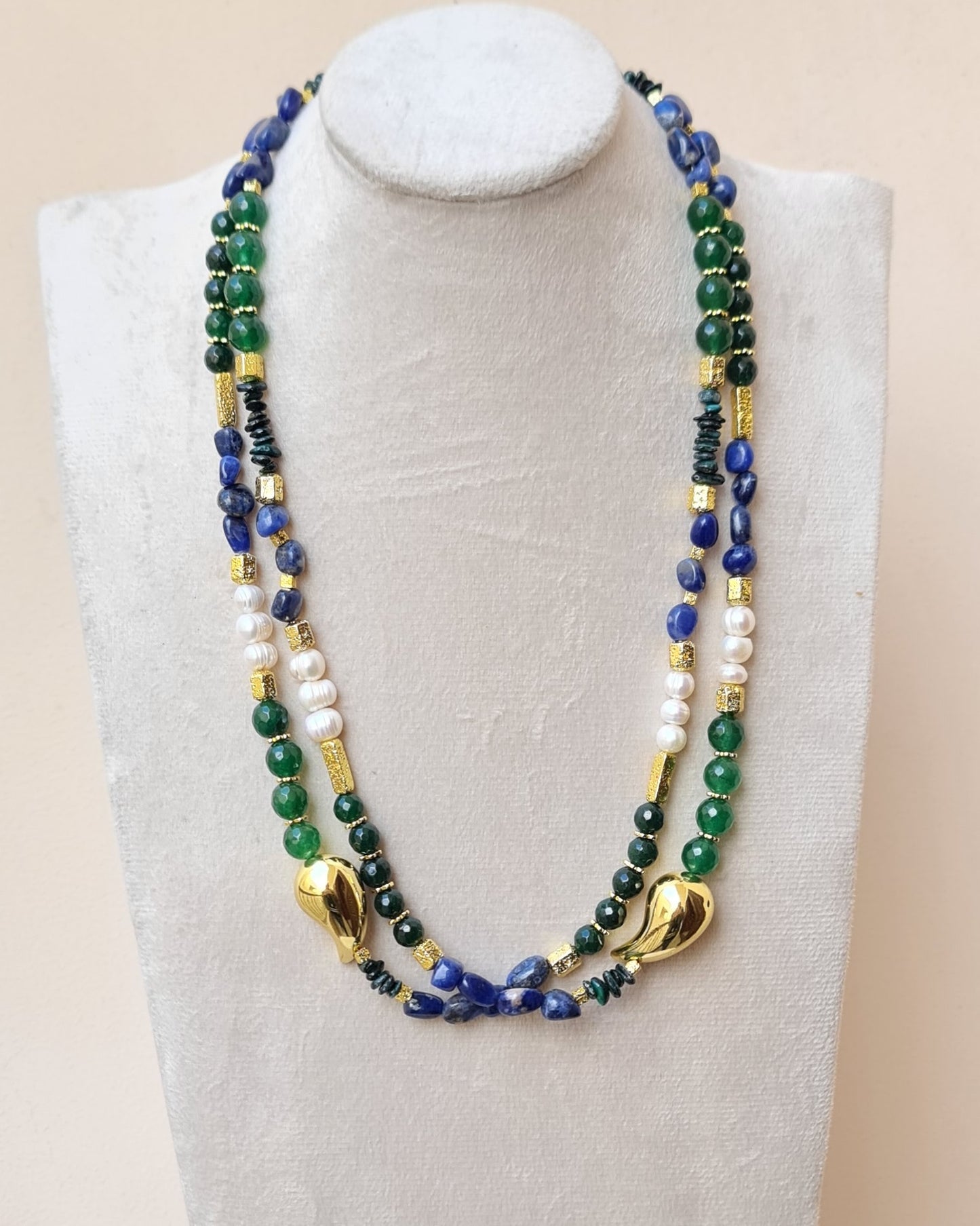 Agate Necklace With Fresh Water Pearls