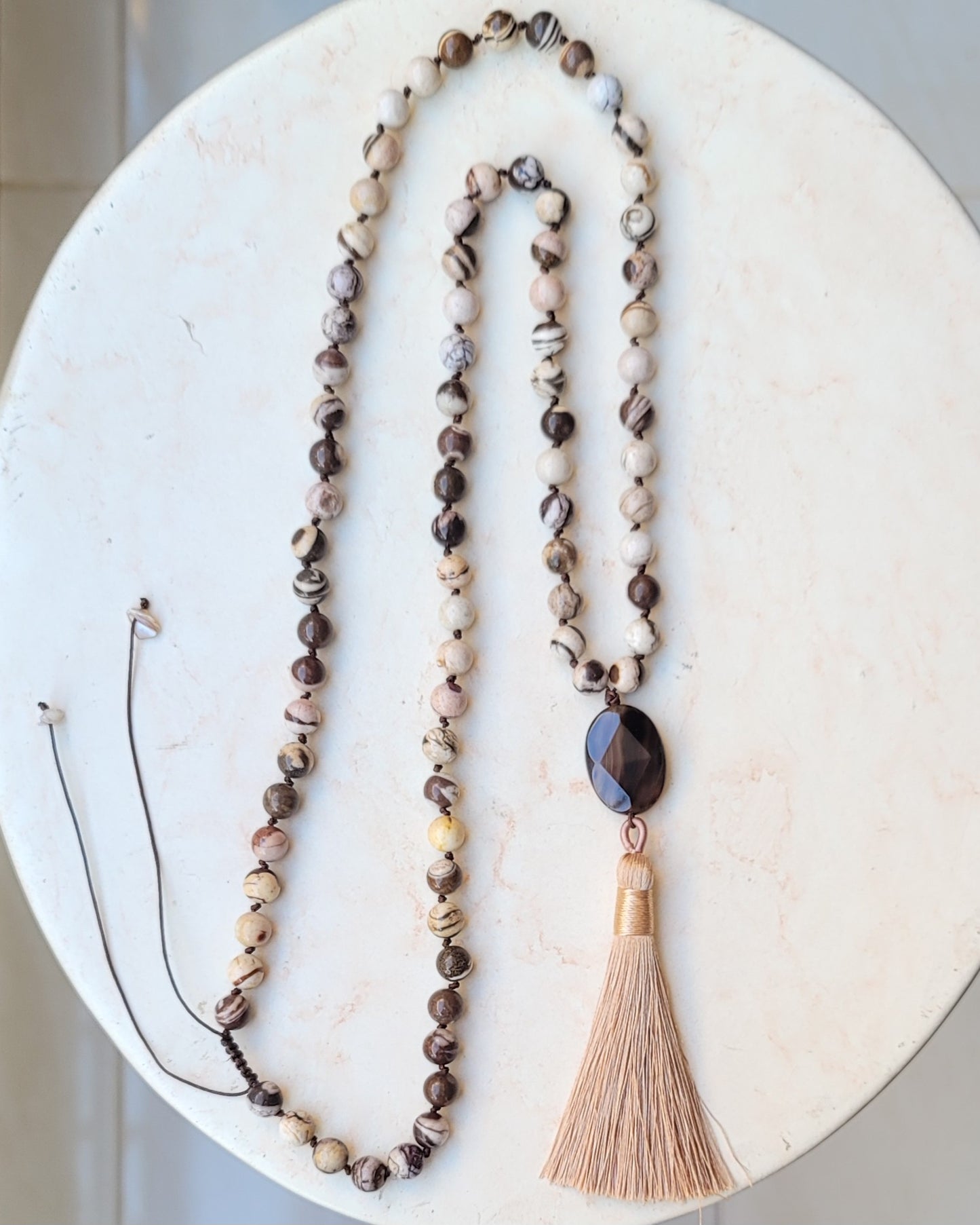 Agate Necklace / Multilayer Bracelet With Tassels & Thread