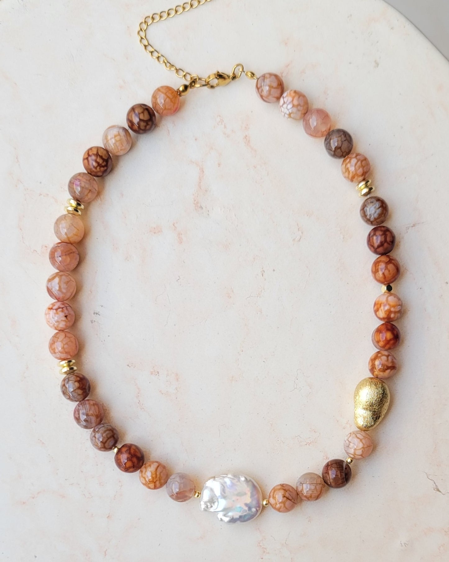 Agate Necklace With Fresh Water Pearl