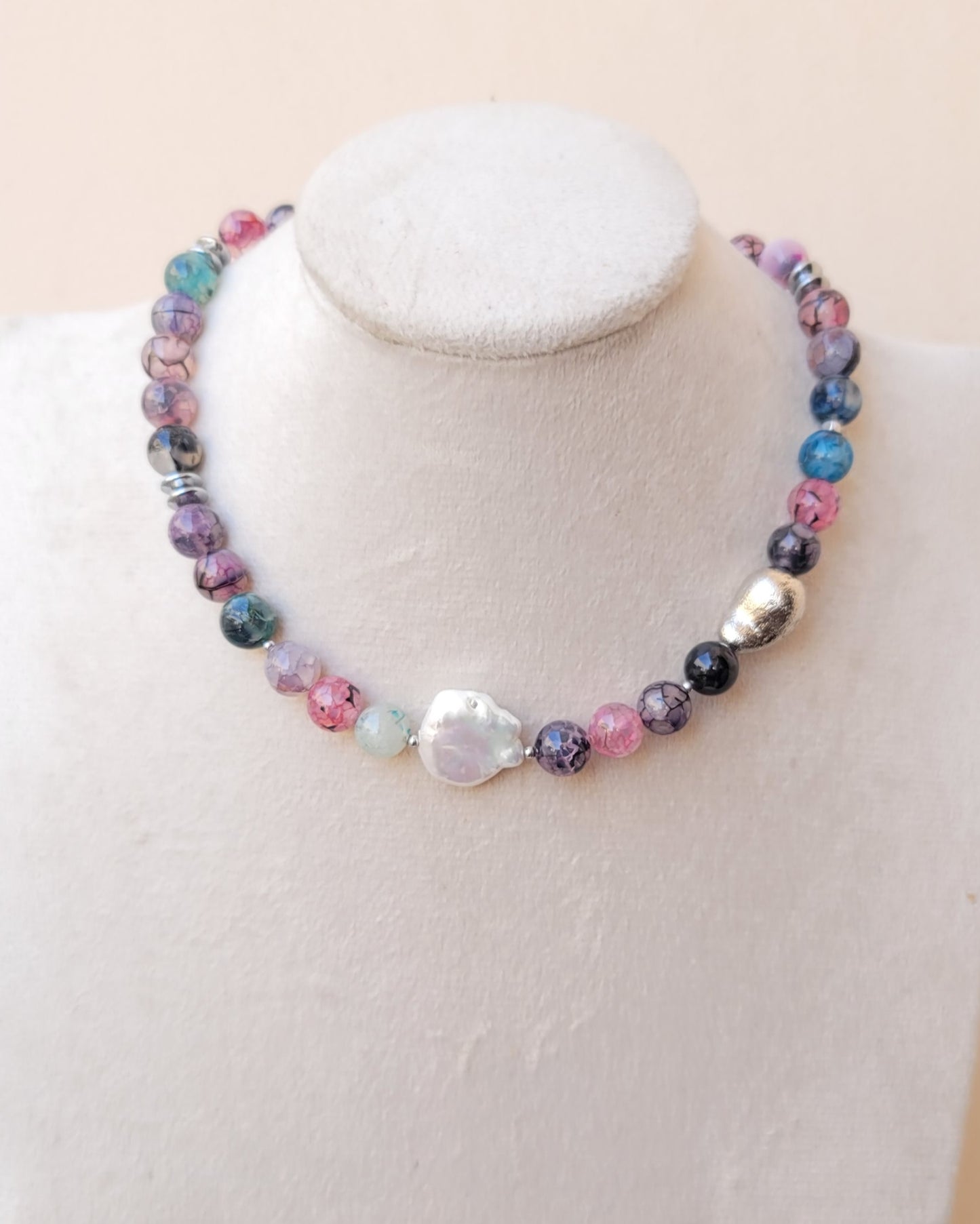 Agate Necklace With Fresh Water Pearl