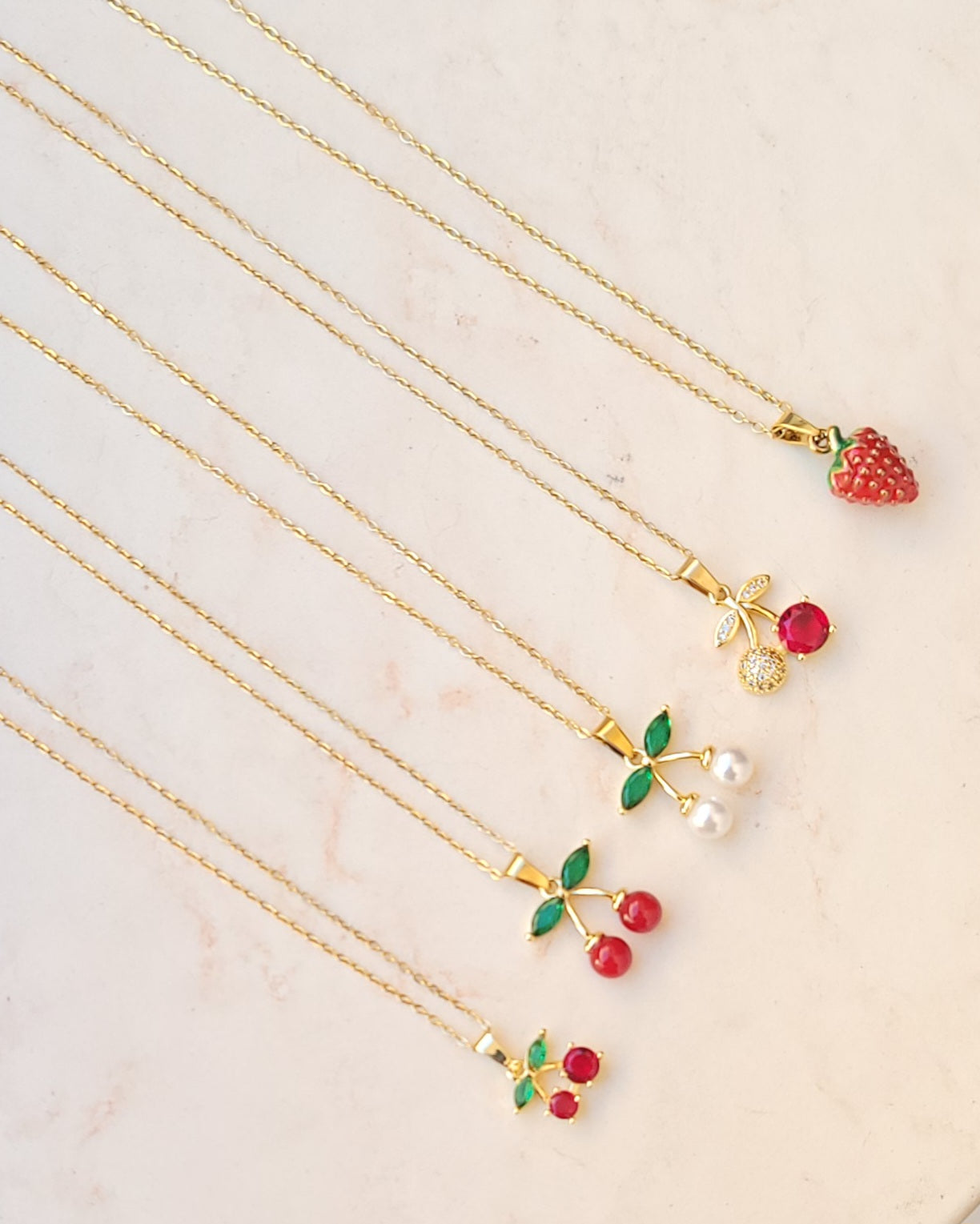 Stainless Steel Chains With Zircon Pendants