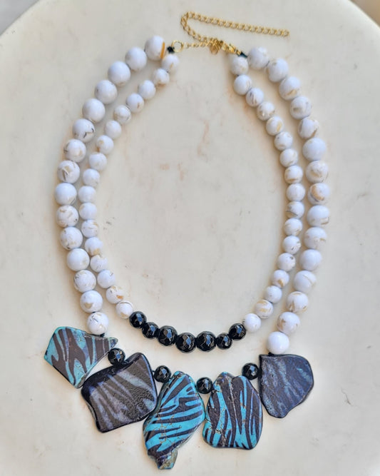 Two Layers Agate Stones & Shell Necklace