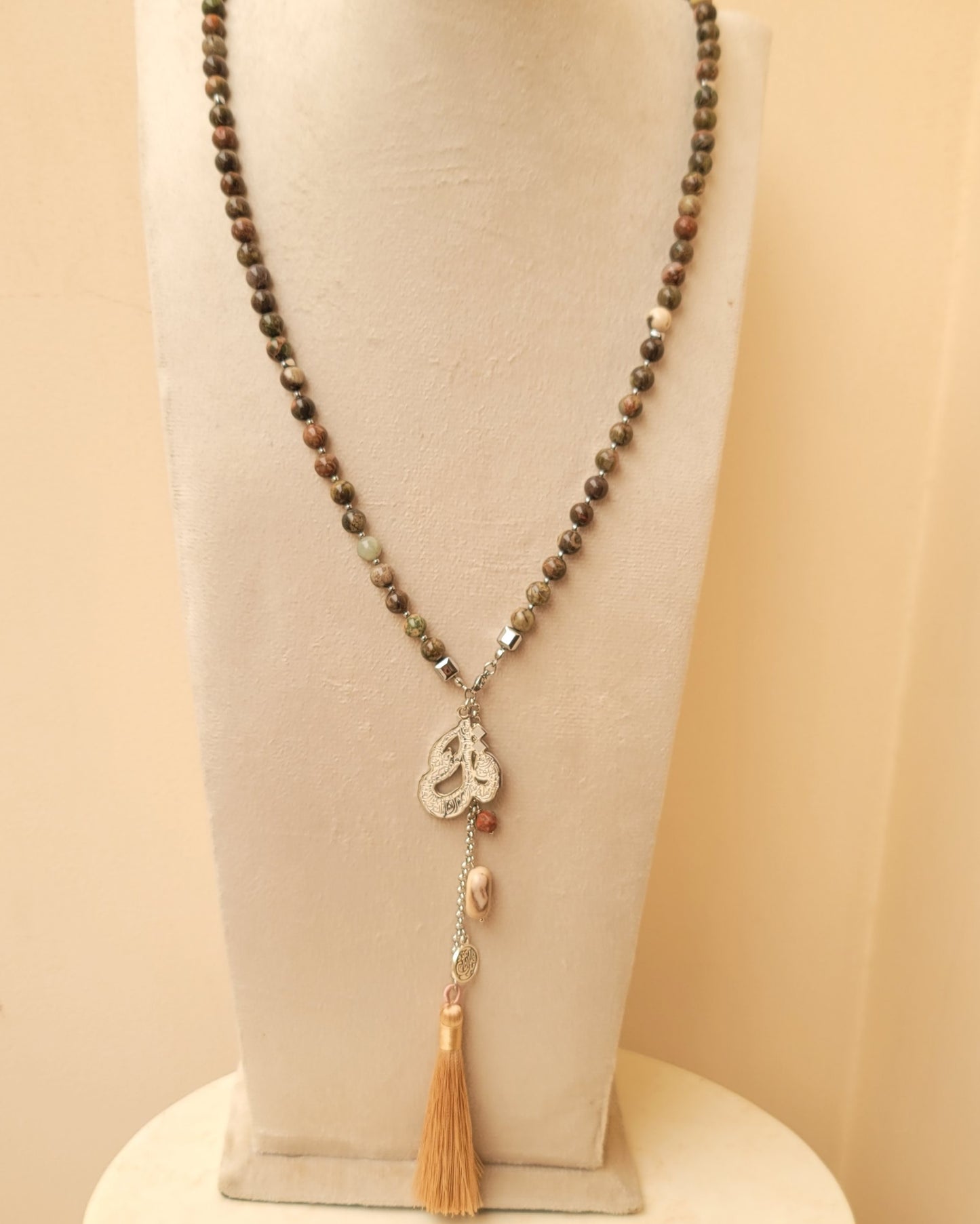 99 Wearable Long Agate Sebha / Necklace