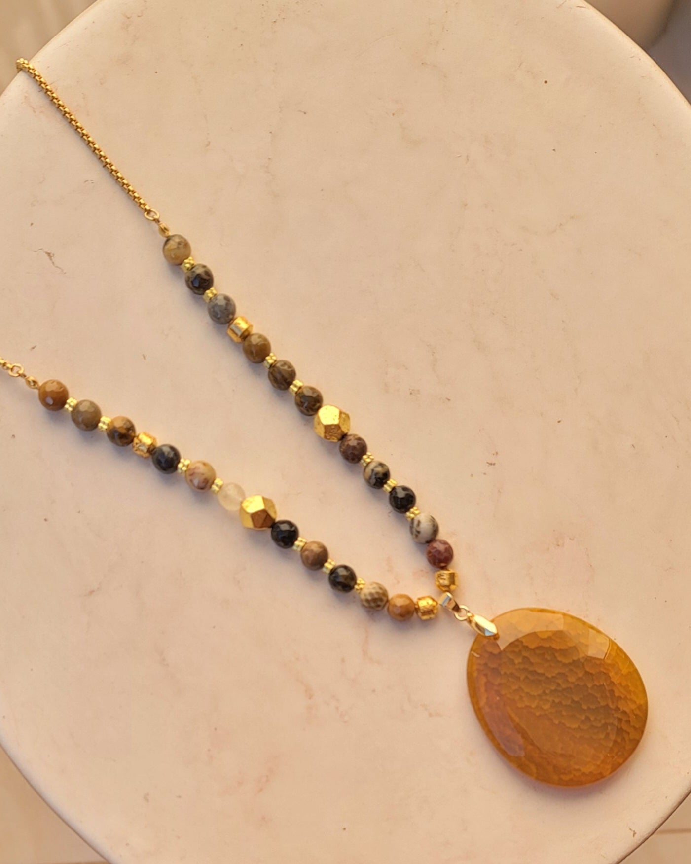 Agate Necklace With Natural Stone Pendant