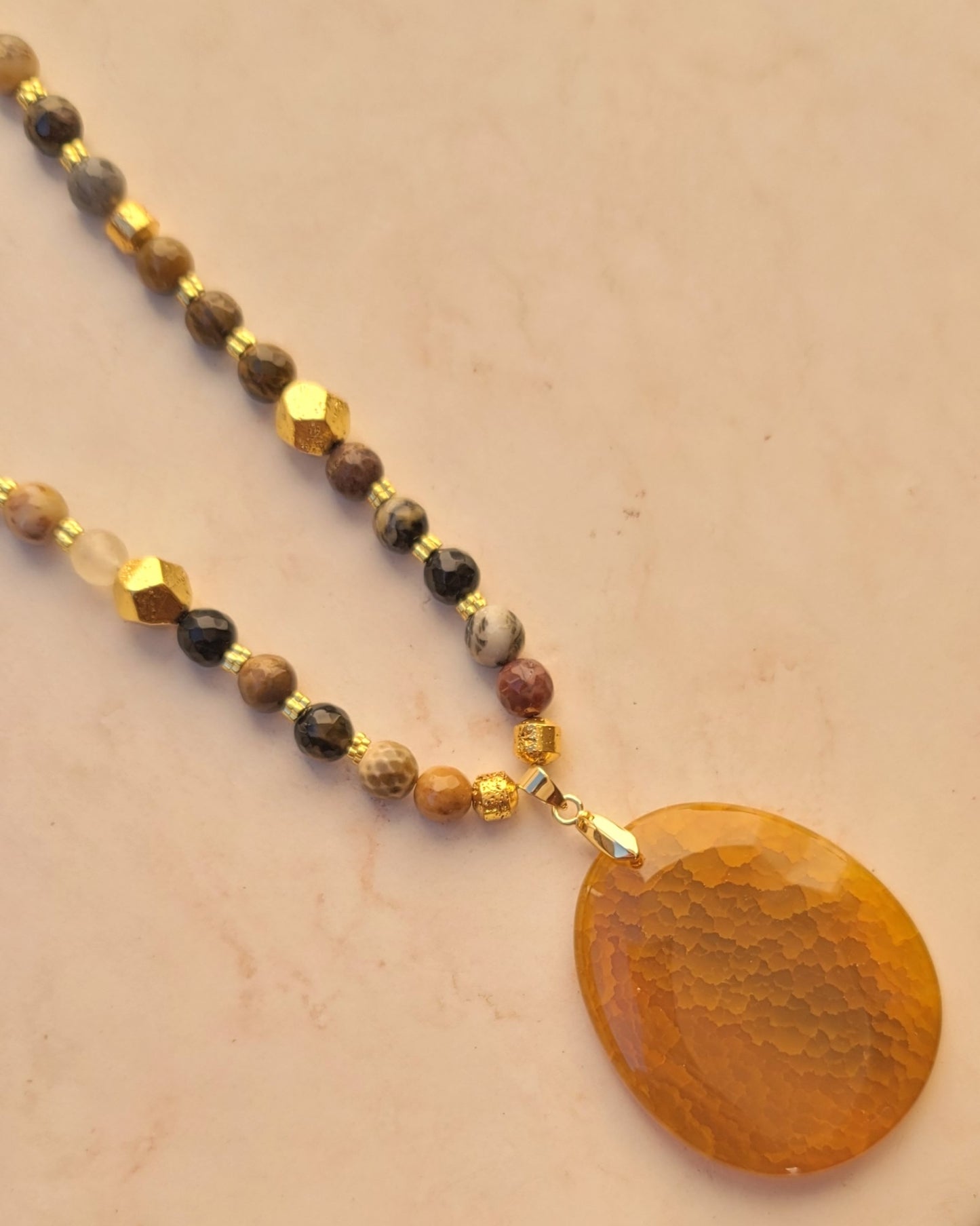 Agate Necklace With Natural Stone Pendant