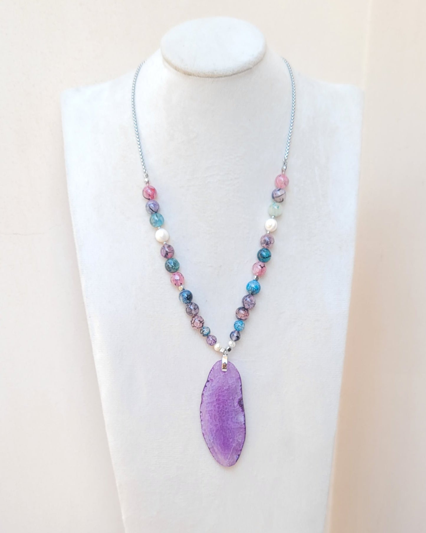 Agate Necklace With Natural Stone Pendnat