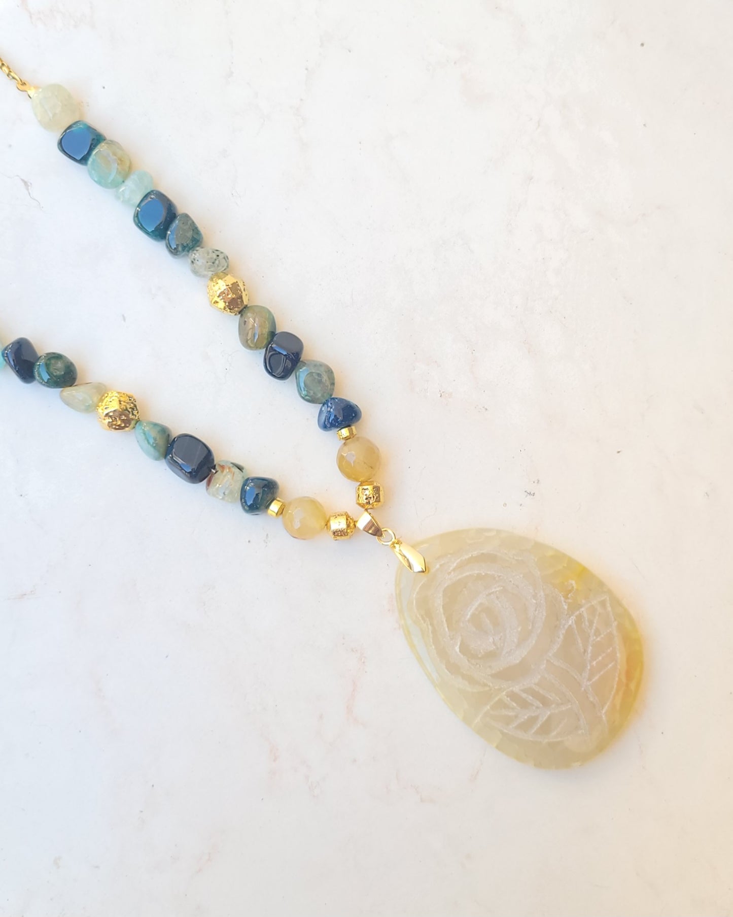 Agate Necklace With Natural Stone Pendant