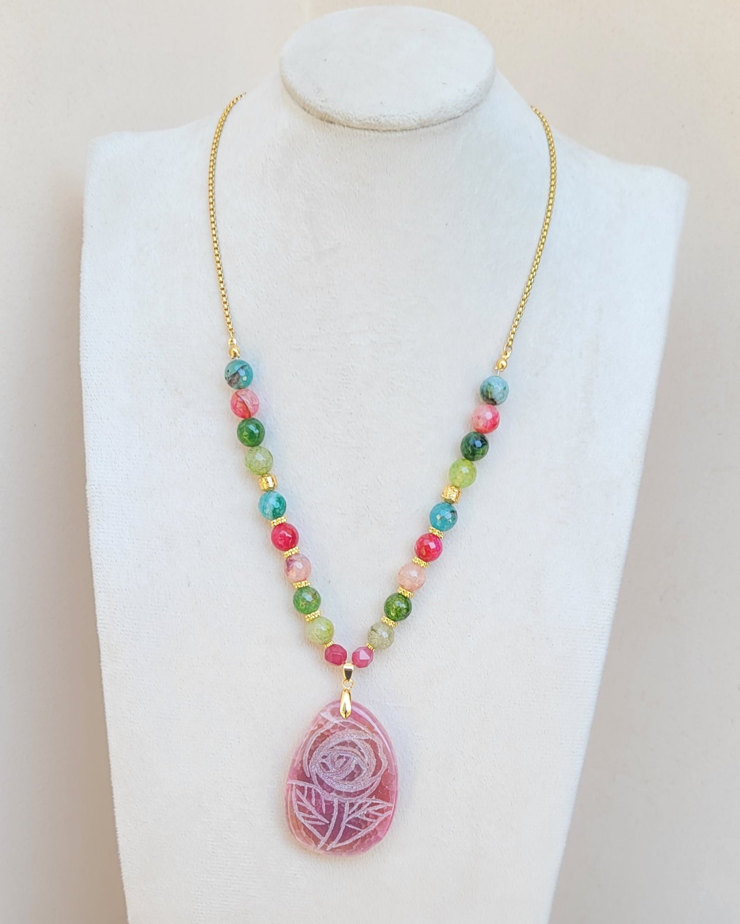 Agate Necklace With Natural Stone Pendant