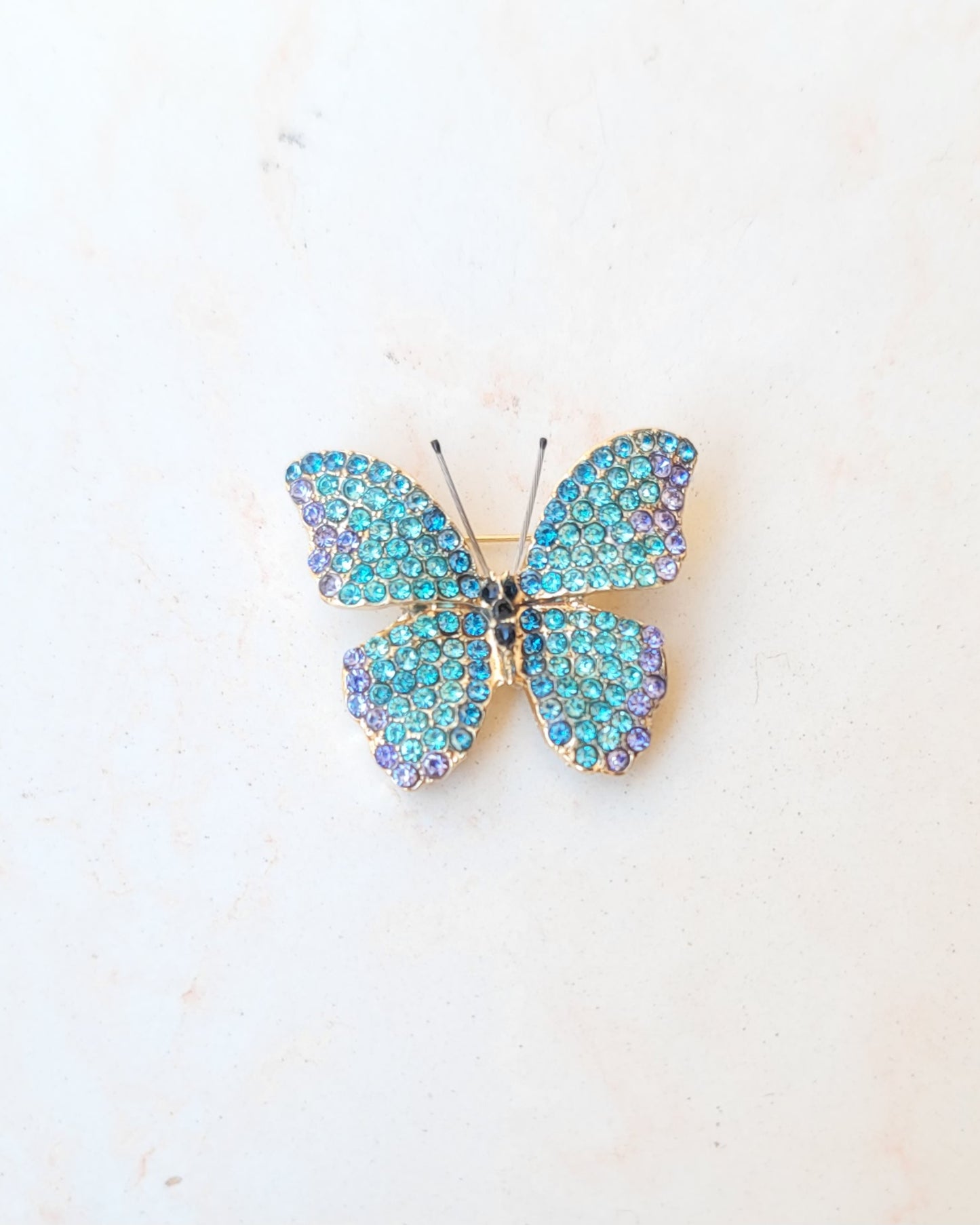Zircon Stones Butterfly Brooch - Baby Blue