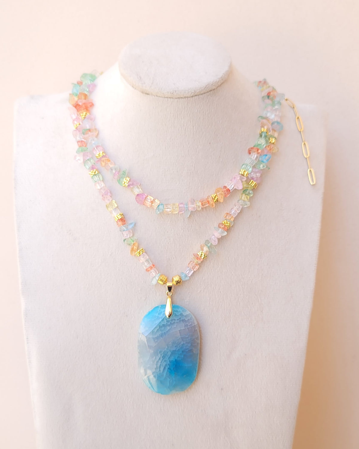 Two Layers Agate Necklace With Natural Stone Pendant